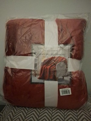 Cozy Plush Throw Blanket Merlot Red 50''x70'' Brand New In Package   W/Purchase