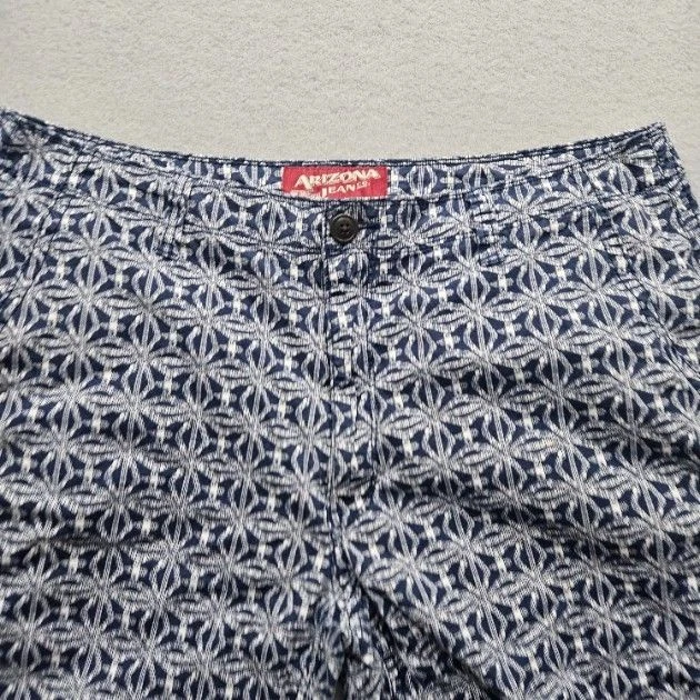 Arizona Jean Co. Mens Size 34 Navy White Flex Short Patterned Shorts - Image 2 of 4