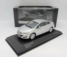 Minichamps 1:43 OPEL ASTRA 4-DOOR – 2012 – SILVER 410042000 Diecast Model Car