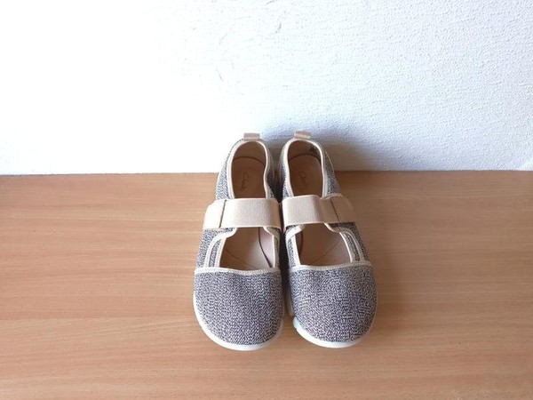 Women Clarks Heels Beige 38.5