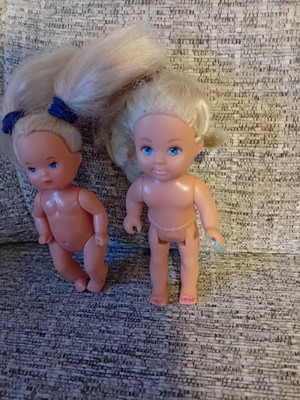 Simba little Dolls Vintage Mattel 1990s x 2, no clothes  12 cm & 10cm