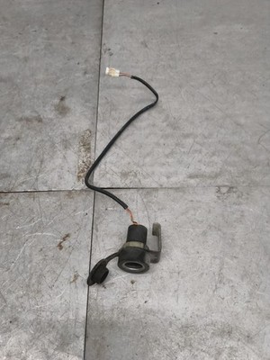 01 Suzuki LTF 500F Quadrunner Outlet Power Source 38850-09F00 2000-2002