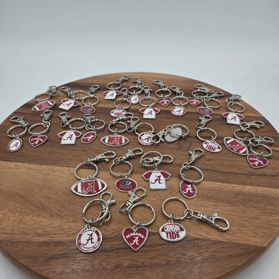 Lot Of 29 PCS U Of Alabama Crimson Tide Metal Key Chains 7 Mixed Liscensed Style - Image 2 of 4