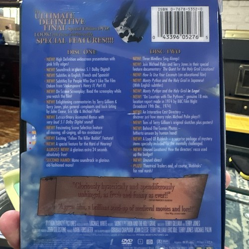 Monty Python and the Holy Grail Deluxe Widescreen Good Used Condtition DVD - Imagen 2 de 4