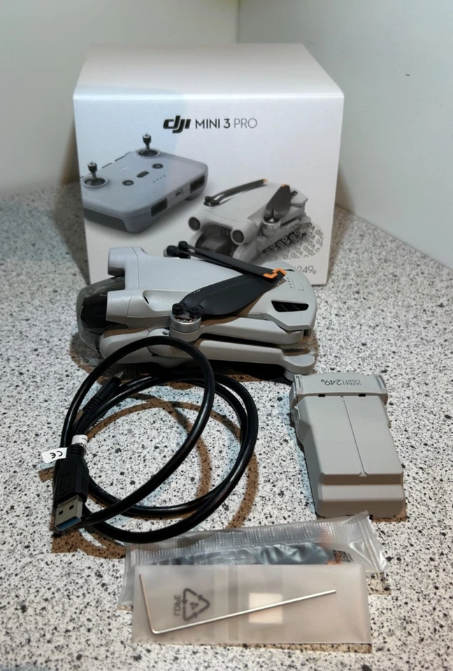 DJI Mini 3 Pro Drone con fotocamera con DJI RC  - Immagine 4 di 4