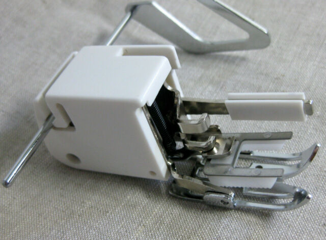 SINGER LOW SHANK HOME SEWING MACHINE EVEN FEED and WALKING FOOT #423242-S