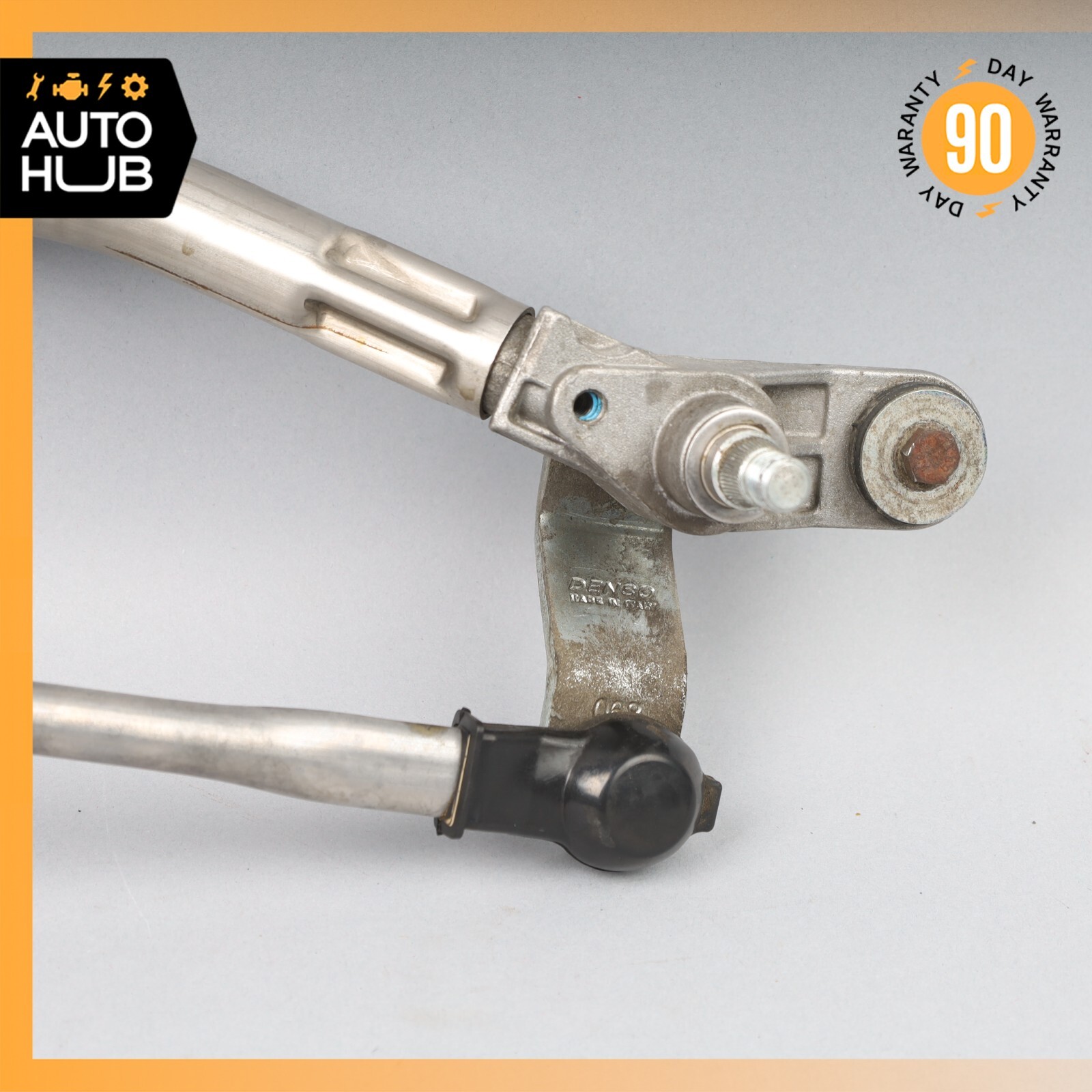 08-19 Maserati GranTurismo M145 Front Windshield Wiper Linkage Arm OEM