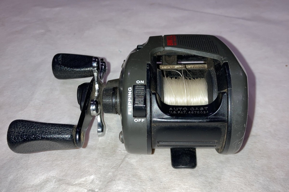 Vintage Daiwa BW2L Hi-Speed 5.2:1 Baitcasting Fishing Reel Vintage Daiwa BW2L Hi-Speed 5.2:1 Baitcasting Fishing Reel