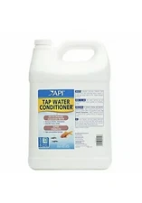 API TAP Water Conditioner Aquarium Water Conditioner 1-Gallon Bottle