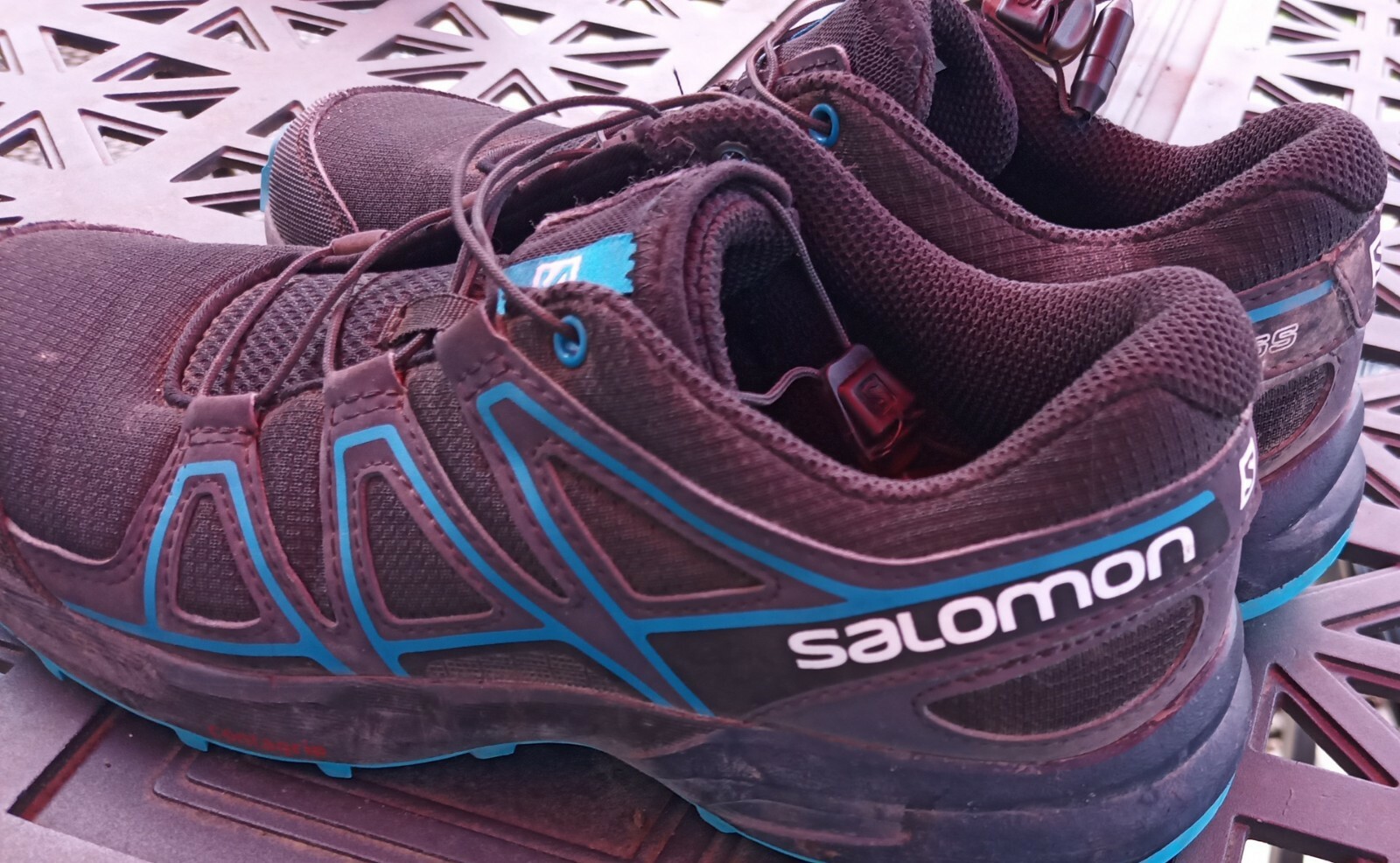 Scarpe da ginnastica da donna Salomon Speedcross Trail Running taglia 4 nere blu
