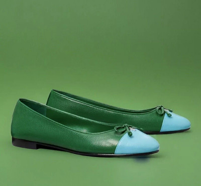 TORY BURCH CAP-TOE BALLET FLAT SPRING FOREST/SKYLIGHT BLUE LEATHER SZ 8 SOLD OUT
