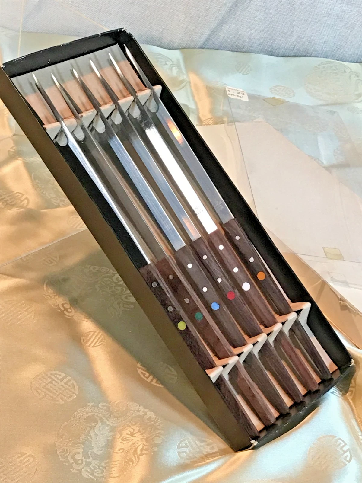 Vintage MID CENTURY JAPAN FONDUE FORK SET OF 6 Wooden Handle COLOR CODED In Box!
Opens in a new wind