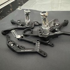 Juego trasero ajustable reposapiés para BMW M1000RR S1000RR 2019-2025