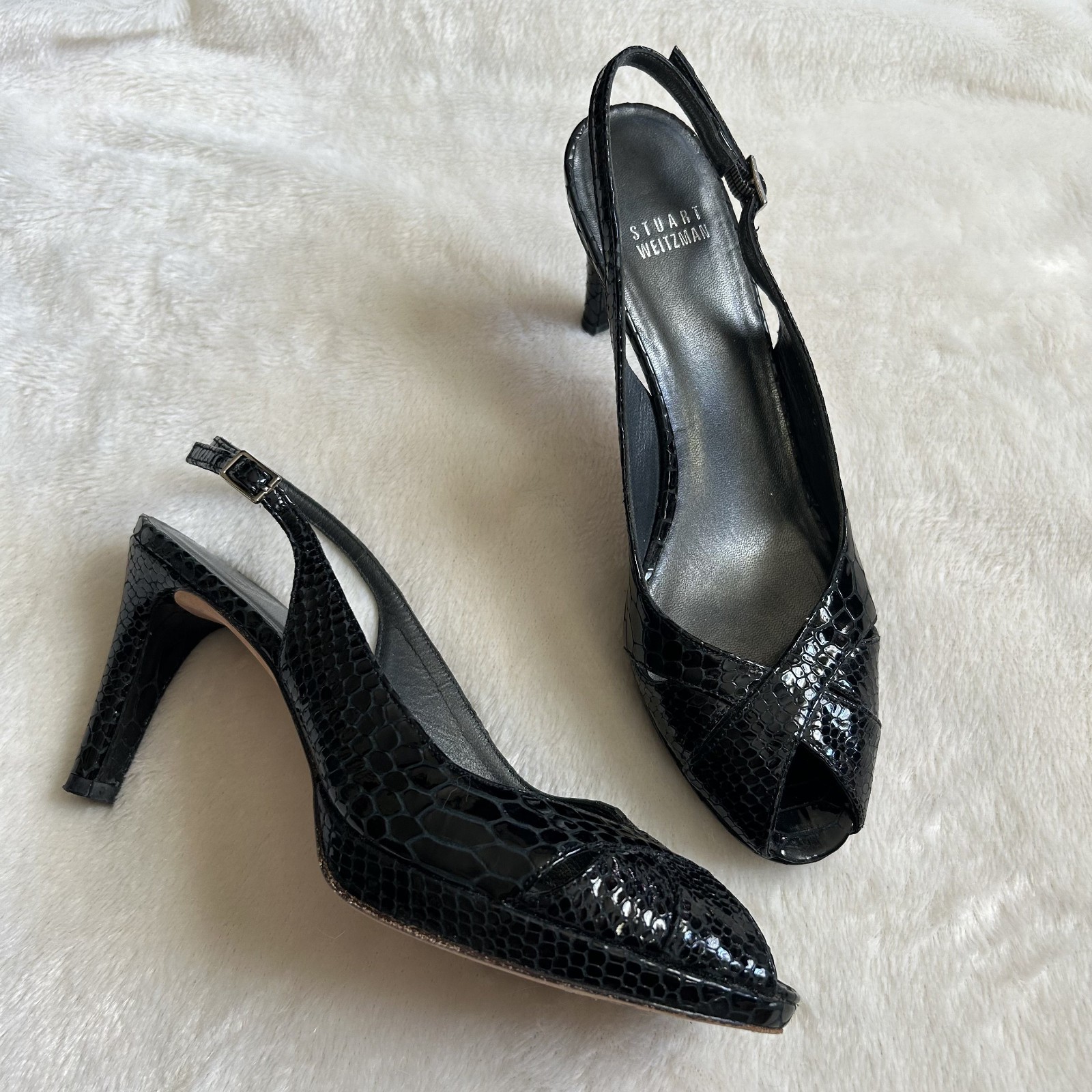 Stuart Weitzman black python embossed leather pee… - image 1