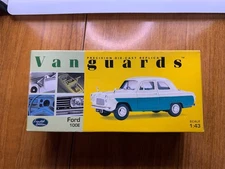 Vanguards Corgi 1:43 Ford 100E 2 Tone Ivory & Green VA21007