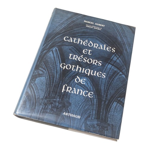Cathedrales et Tresors Gothiques de France Art Book French Architecture - Imagen 1 de 4