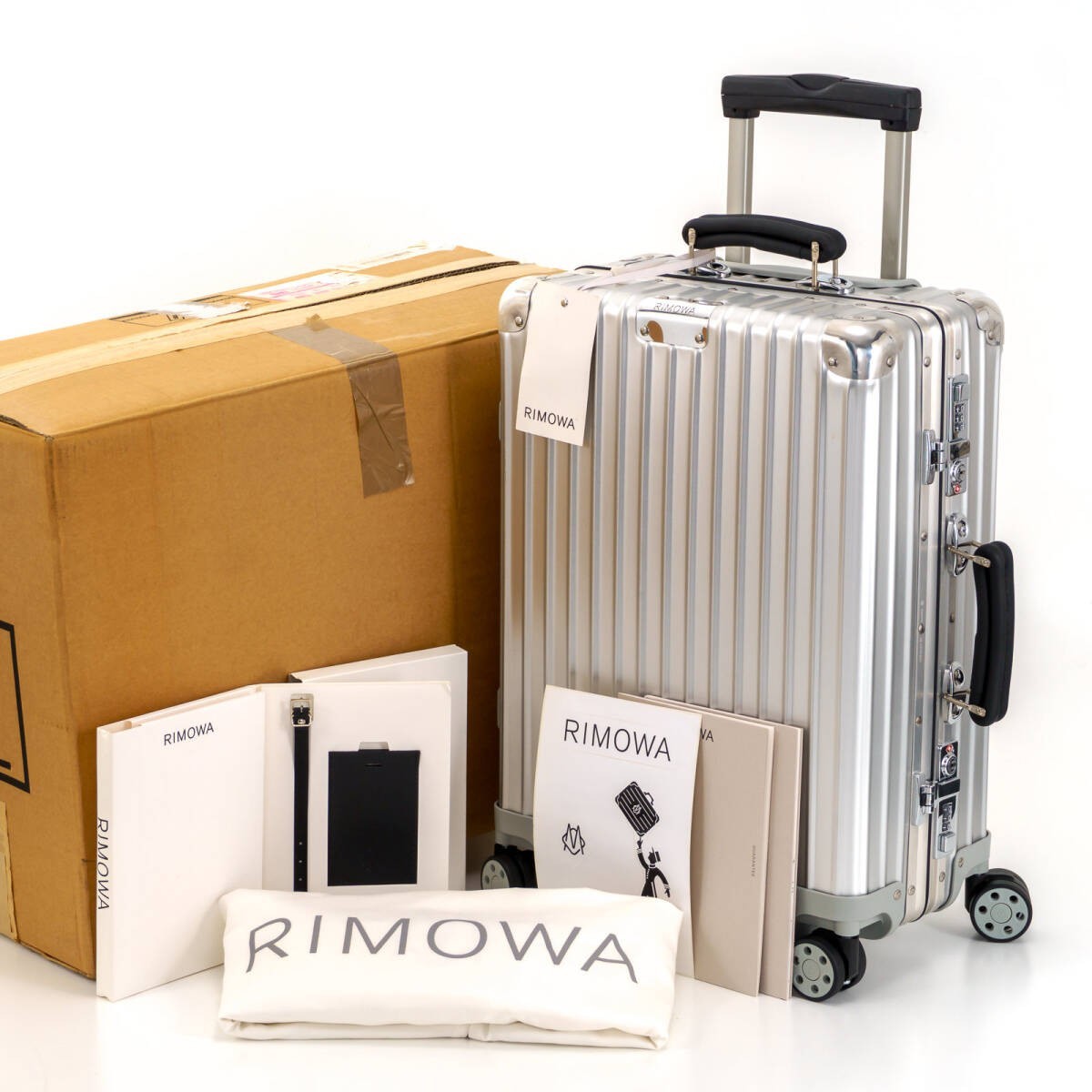 Rimowa Classic Cabin 33L Silver 4-wheels Carry Case Suitcase