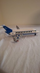 LEGO City Airport Set 3181 Passenger Plane 100% COMPLETE Pilot Aeroplane