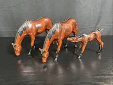 HARTLAND PLASTIC HORSE FAMILY- 3 HORSES