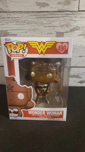 Funko Pop! Vinyl: DC Universe - Wonder Woman (Valentine Chocolate) #490