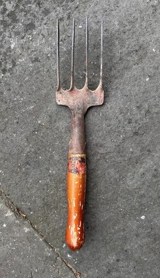 Vintage 1950 s BNT English Garden Hand Fork Reddish Painted Handle EUC