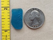 PURE BEACH SEA GLASS SURF TUMBLED ELECTRIC TURQUOISE BLUE PATTERN PENDANT N5