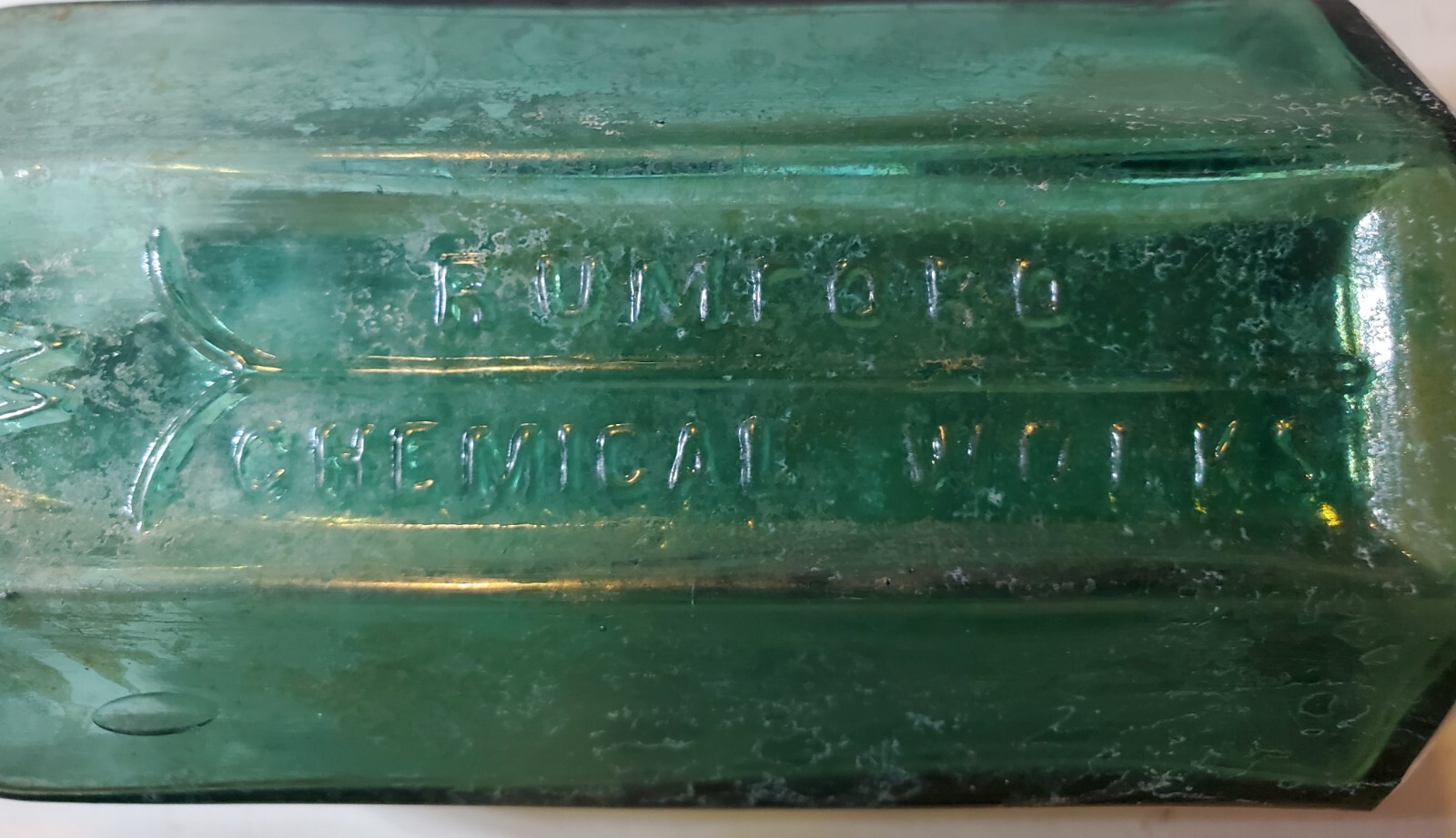 TEAL RUMFORD CHEMICAL WORKS 8 SIDED ANTIQUE EARLY BOTTLE Read Description 