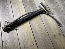 VINTAGE BIKE BICYCLE PUMP FLOOR PUMP SHOP PUMP STEEL HANDLE USED UNTESTED