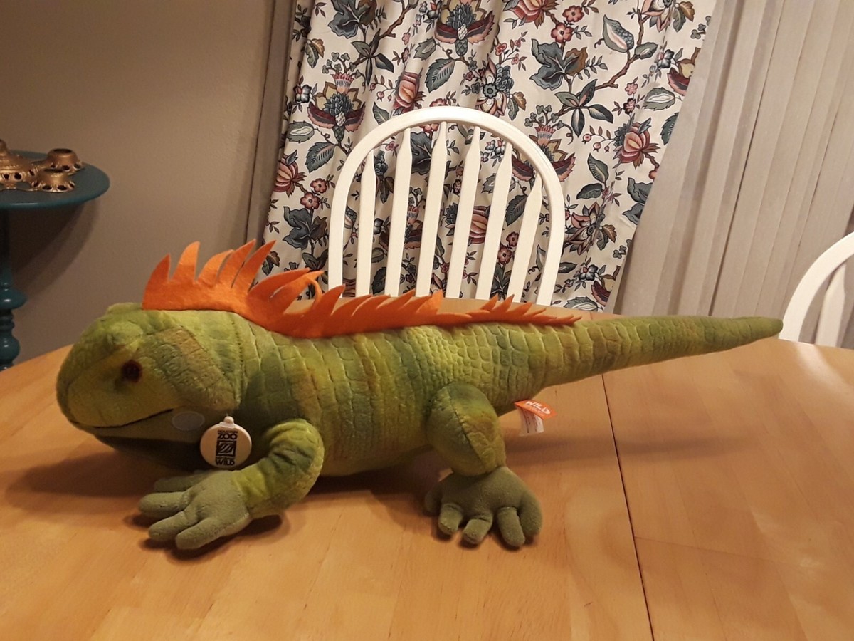 Wild Republic Green Iguana Lizard Plush Wild Animal Reptile Stuffed Toy 24
