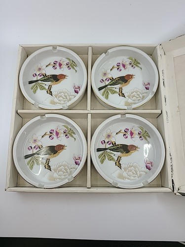 Chinese Garden Porcelain Ashtray Set of 4 with box Birds 4.5 inch Japan 9014
