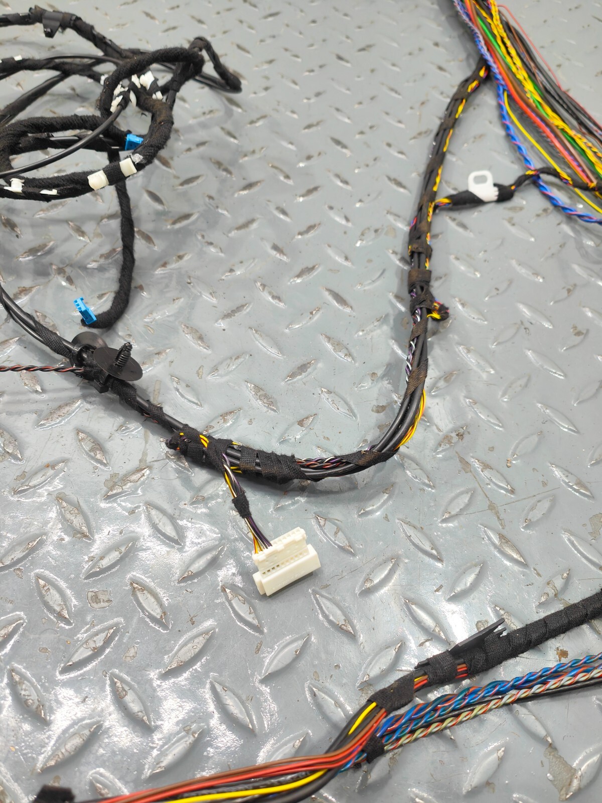 BMW 3 SERIES F30 F31 F80 M3 SAT NAV RADIO LCI TOUCH WIRING LOOM 