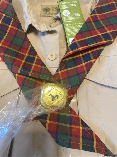 Scouting UNIFORM New Style SHIRT Youth Large Short Sleeve Scarf And Slide - Picture 8 of 8