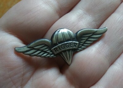 Airborne Rigger Jump Wing Badge Insignia US Army Parachute Military Pin