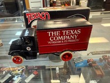 1989 Ertl Texaco 6 Die Cast Metal Coin Bank 1925 Mack Bulldog Lubricant Truck