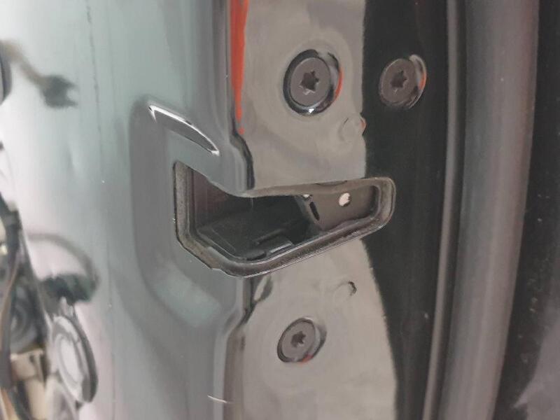 2005 Land Rover Range Sport FQM000145 Right Rear Door Lock 373810