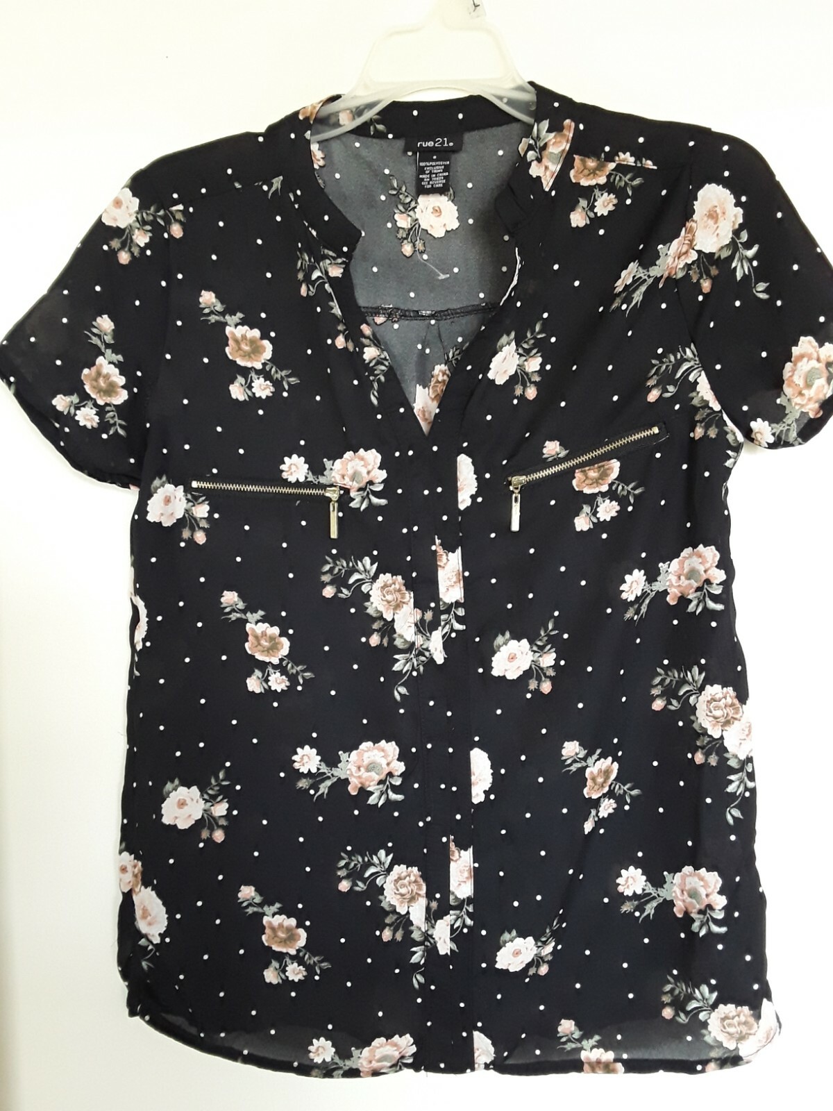 Rue21 Womens Black Floral Print Blouse Size S Casual Short Sleeve Top
