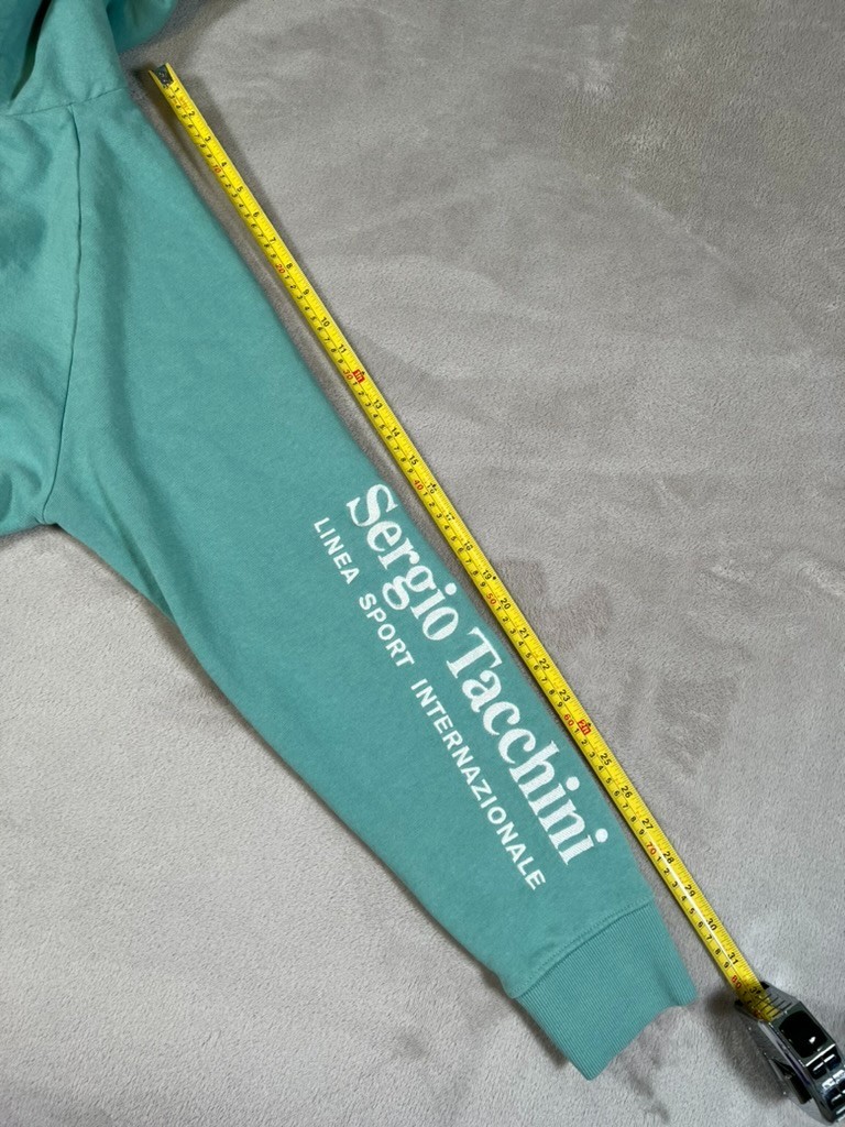 Picture 9 of 12