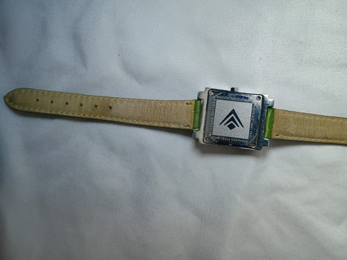 Reloj de cuarzo Silpada Designs 30 mm tono plata esfera blanca - correa verde - ENVÍO GRATUITO - Imagen 10 de 10