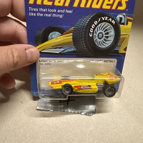Hot Wheels Lightning Gold Real Riders 4372 New in Package 1983 Yellow - Picture 8 of 14