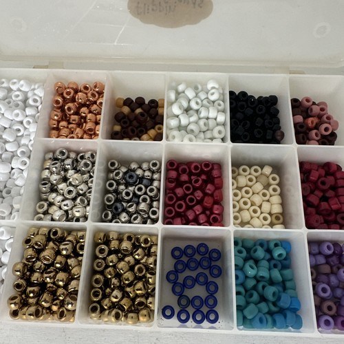 HUGE Lot of Mixed Beads| For Crafts Jewelry Making w/containers dividers - Picture 5 of 5