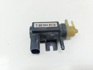 Volkswagen Golf IV 2000 Diesel Turbolader Druckwandler Magnetventil UST131074