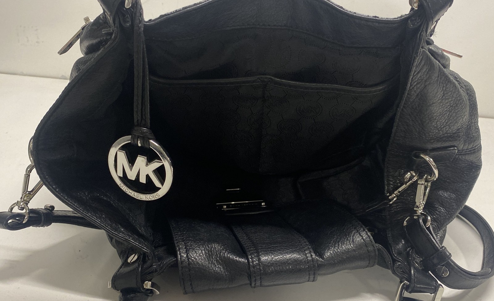 Michael Kors Black Hamilton Solid Leather Satchel… - image 4