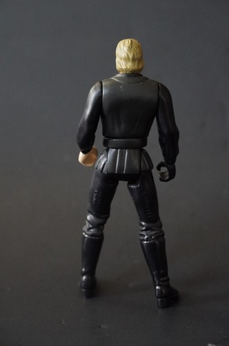 STAR WARS 1996 POWER OF THE FORCE JEDI KNIGHT LUKE SKYWALKER 3.75" ACTION FIGURE - Picture 2 of 2