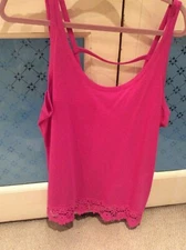 Vest type t/Shirt size 18