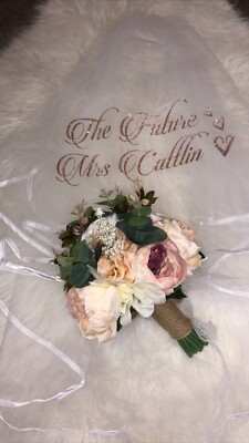Personalisierter Junggesellinnenabschied Schleier Hochzeit Glitzer Glitzer Herzen Braut  