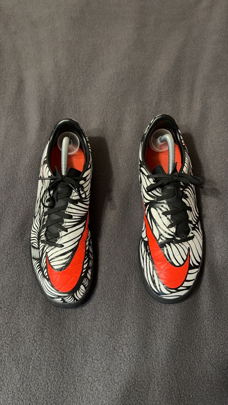 Nike Hypervenom Phelon II NJR IC White Black Red Zebra Size 9.5 Men Shoes Neymar
