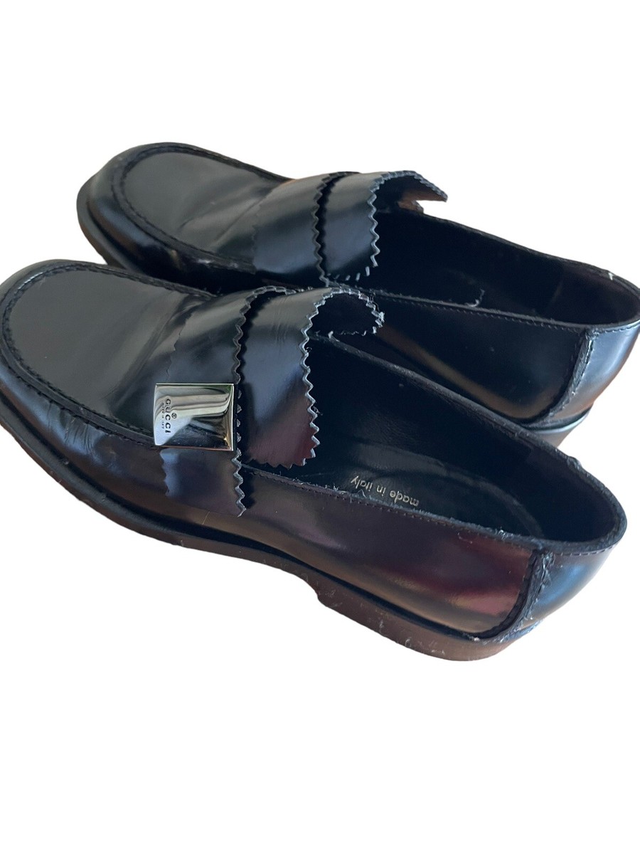 Gucci Women's Vintage 100 0483 Black Leather Silver Buckle