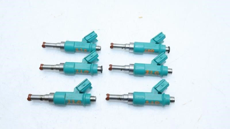 Peças de injeção de combustível 6 injetores de combustível compatíveis com 13-18 LEXUS ES350 63923 - Imagem 3 de 4