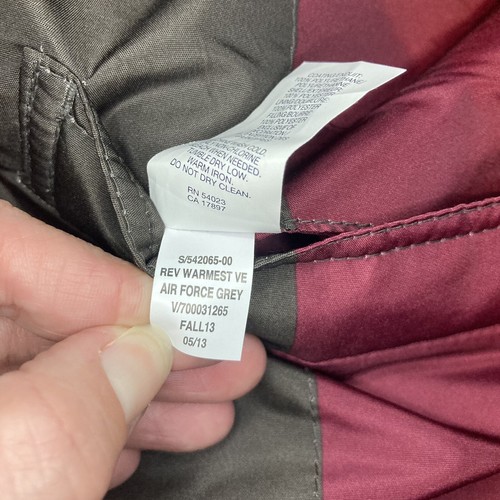 GAP Kids Reversible Puffer Vest Large - Picture 5 of 6