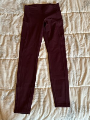 Lululemon women's 28